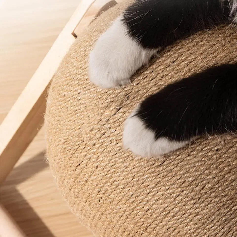 Durable Sisal Rope Cat Scratching Ball Toy - Claw-Friendly Scratcher